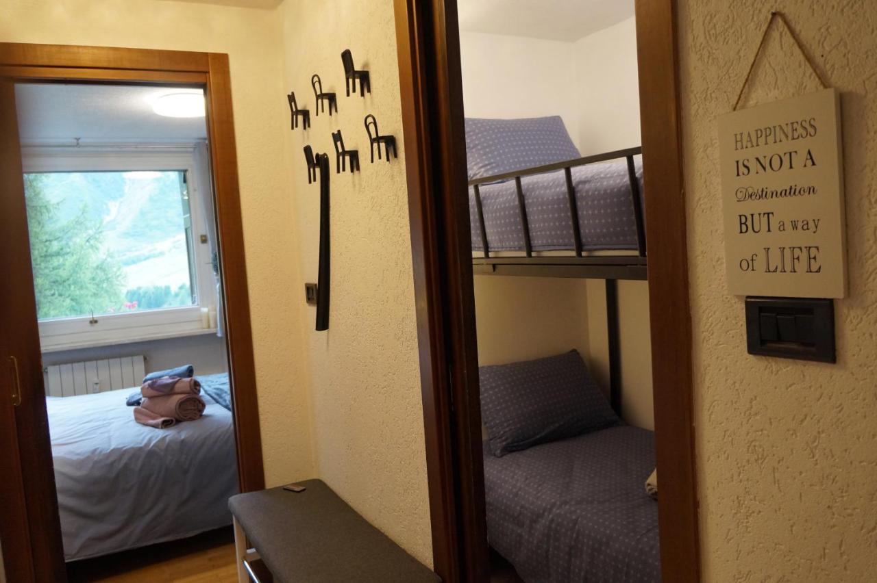 Window On The Mountains Apartment Бройл-Червиня Екстериор снимка